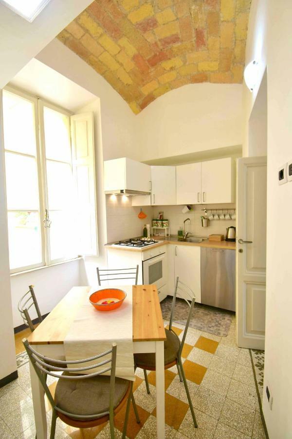 Le Rondini A Roma Villa Exterior photo